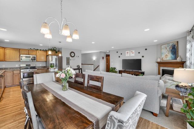 9 Rustling Birch Court, Verona, WI 53593