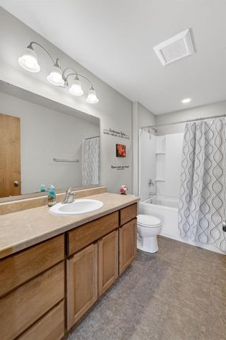 9 Rustling Birch Court, Verona, WI 53593