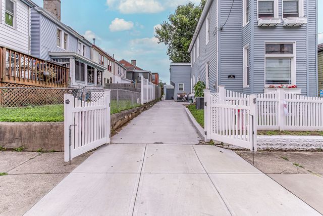 310 Berry Street, Dayton, KY 41074