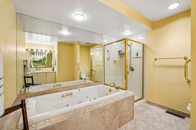 38 Woodlands Drive, Tuxedo Park, NY 10987