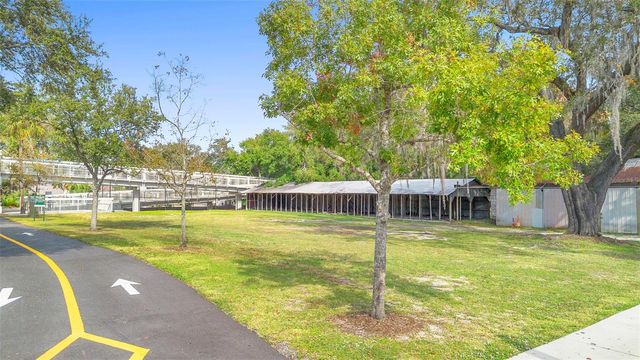 215 E 5TH STREET, Apopka, FL 32703