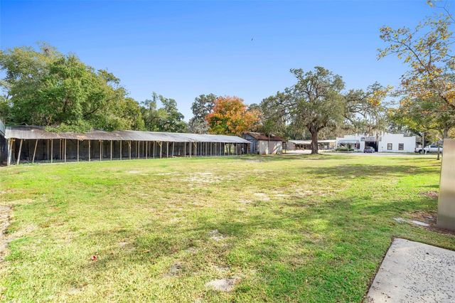 215 E 5TH STREET, Apopka, FL 32703