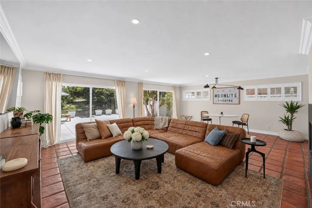 354 62nd, Newport Beach, CA 92663