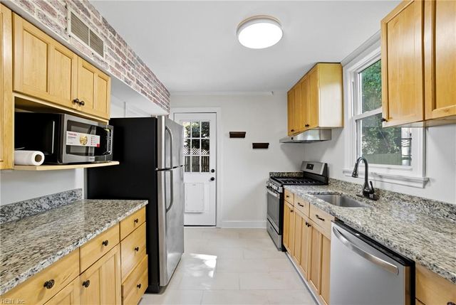 7310 Woodfin AVE, Norfolk, VA 23505