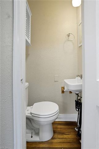 7310 Woodfin AVE, Norfolk, VA 23505