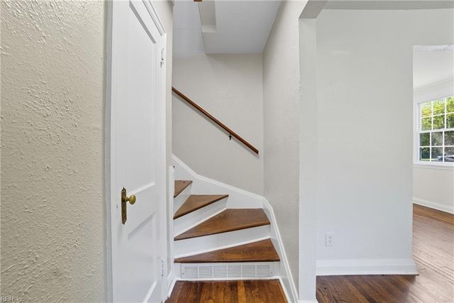 7310 Woodfin AVE, Norfolk, VA 23505
