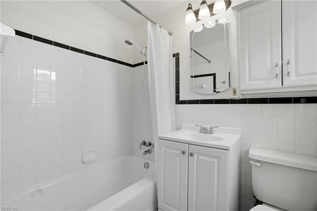 7310 Woodfin AVE, Norfolk, VA 23505