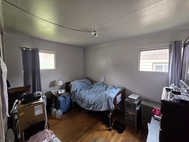 5471 74th STREET, Milwaukee, WI 53218