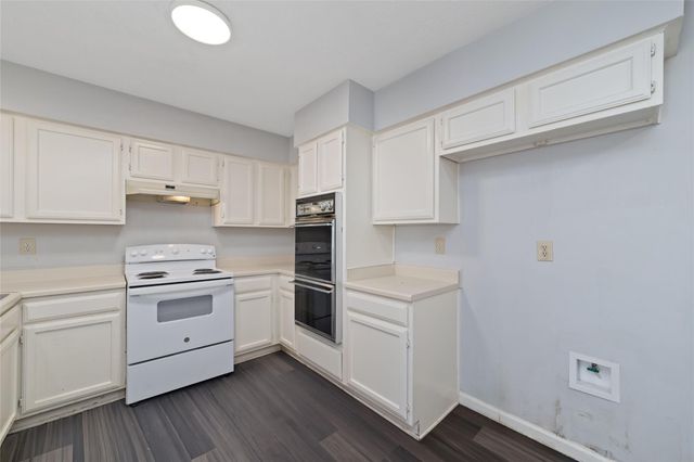 6611 Grandvale Drive, Houston, TX 77072