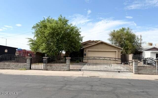2634 W Melvin Street, Phoenix, AZ 85009