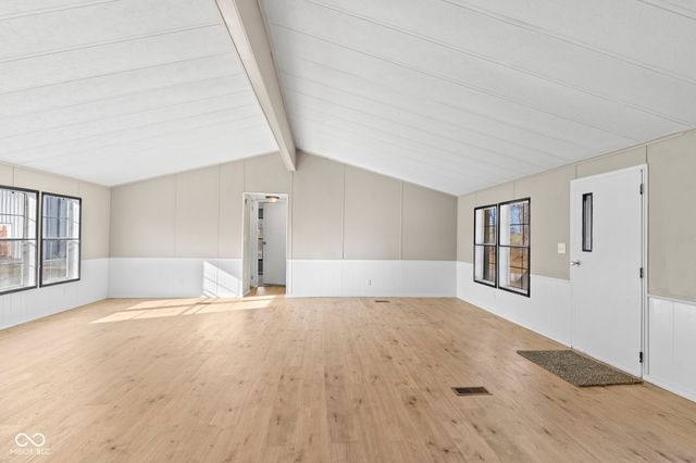 928 S Bloomington Trail Road, Scottsburg, IN 47170