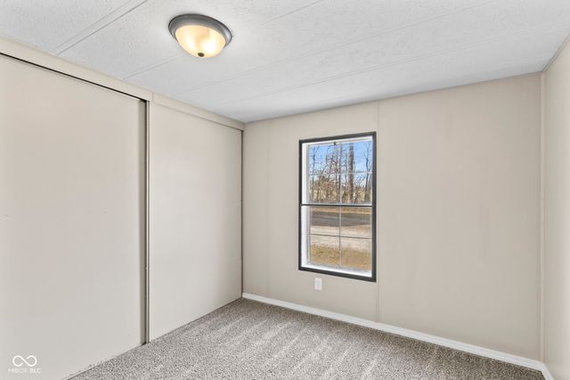 928 S Bloomington Trail Road, Scottsburg, IN 47170