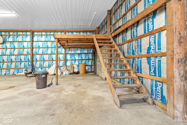 928 S Bloomington Trail Road, Scottsburg, IN 47170