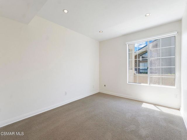 5535 Canoga Avenue 320, Woodland Hills, CA 91367
