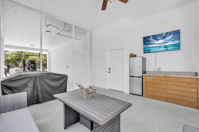 247 Hispanola Road, Key Largo, FL 33070