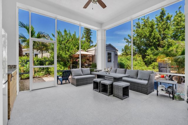 247 Hispanola Road, Key Largo, FL 33070