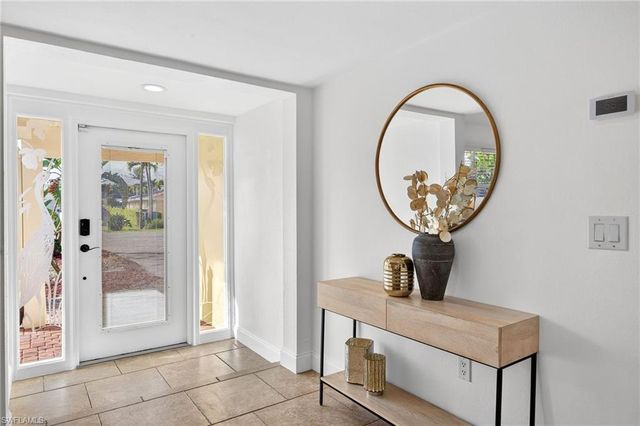 407 Parkway CT, Fort Myers, FL 33919