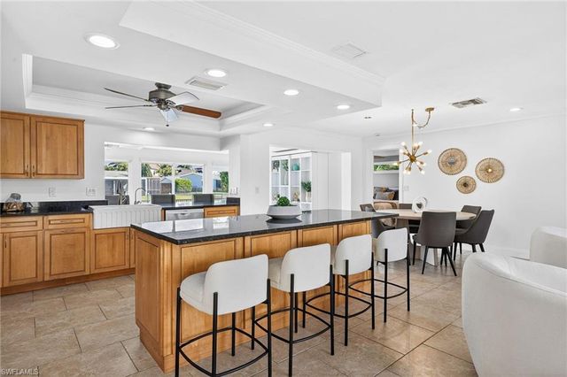 407 Parkway CT, Fort Myers, FL 33919