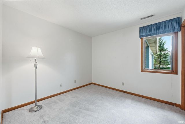 6232 Verandah Lane, Fort Wayne, IN 46835