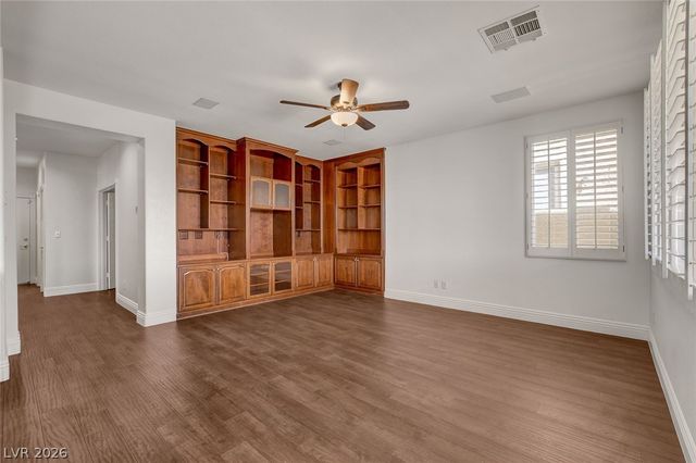 408 Silver Prairie Court, Las Vegas, NV 89144