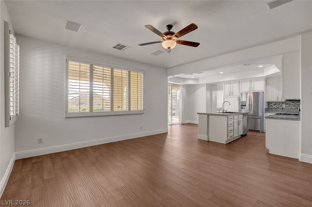 408 Silver Prairie Court, Las Vegas, NV 89144