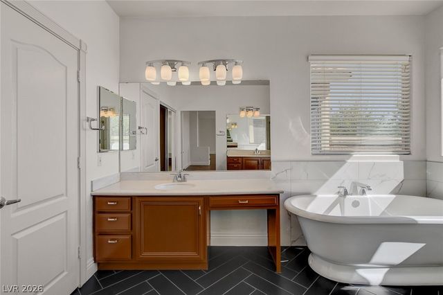 408 Silver Prairie Court, Las Vegas, NV 89144