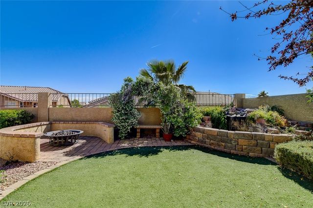 408 Silver Prairie Court, Las Vegas, NV 89144