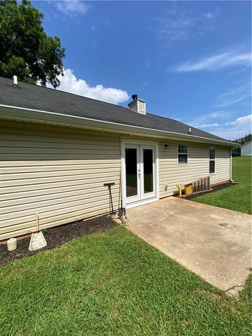 372 McCart Road, Mcdonough, GA 30252