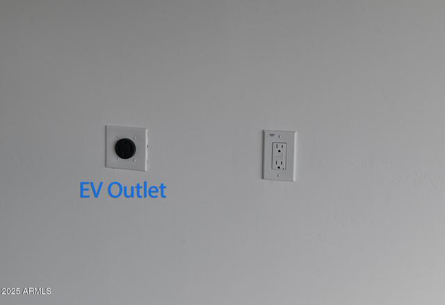 20214 E MESA VERDE Road, Mayer, AZ 86333