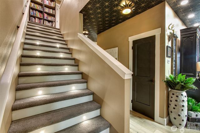 1774 Farmview Terrace, Lynden, WA 98264