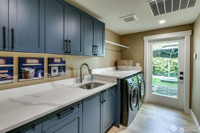 1774 Farmview Terrace, Lynden, WA 98264