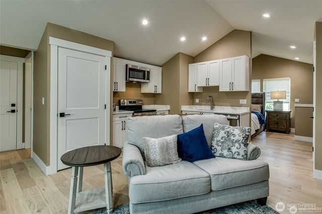 1774 Farmview Terrace, Lynden, WA 98264