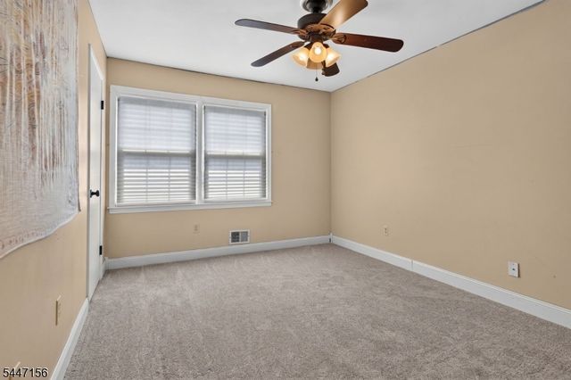 238 Sutphin Ln, Hillsborough Twp., NJ 08844