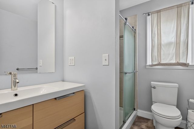 238 Sutphin Ln, Hillsborough Twp., NJ 08844