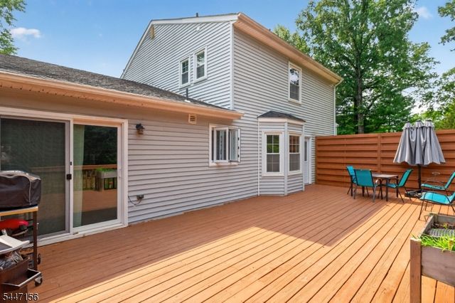 238 Sutphin Ln, Hillsborough Twp., NJ 08844