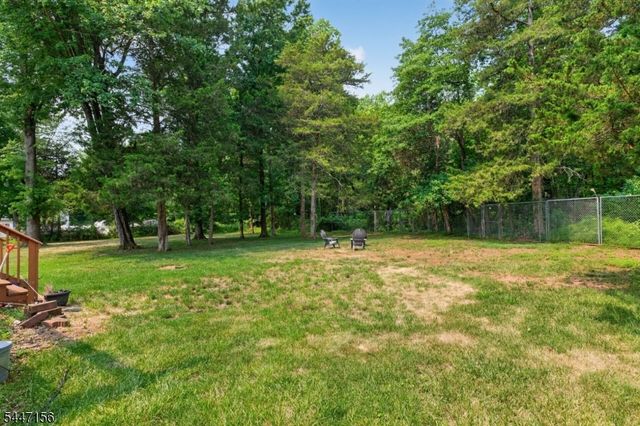 238 Sutphin Ln, Hillsborough Twp., NJ 08844