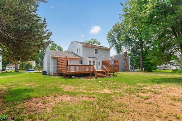 238 Sutphin Ln, Hillsborough Twp., NJ 08844
