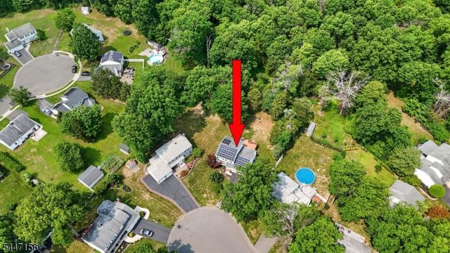 238 Sutphin Ln, Hillsborough Twp., NJ 08844