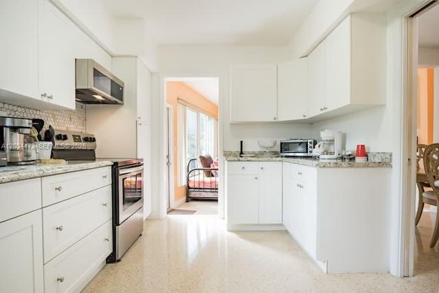 12115 NE Miami Ct 0, North Miami, FL 33161