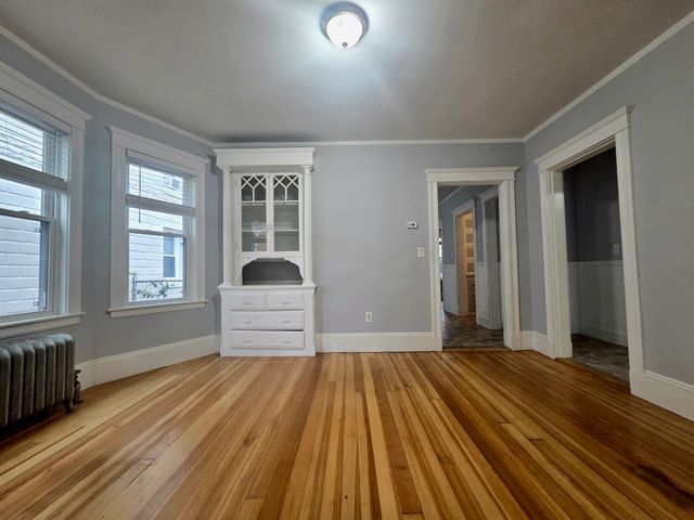 19 Leavitt St 1, Salem, MA 01970