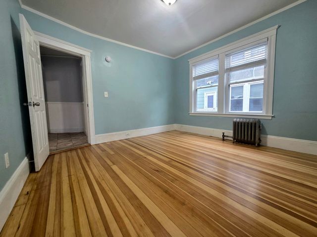 19 Leavitt St 1, Salem, MA 01970