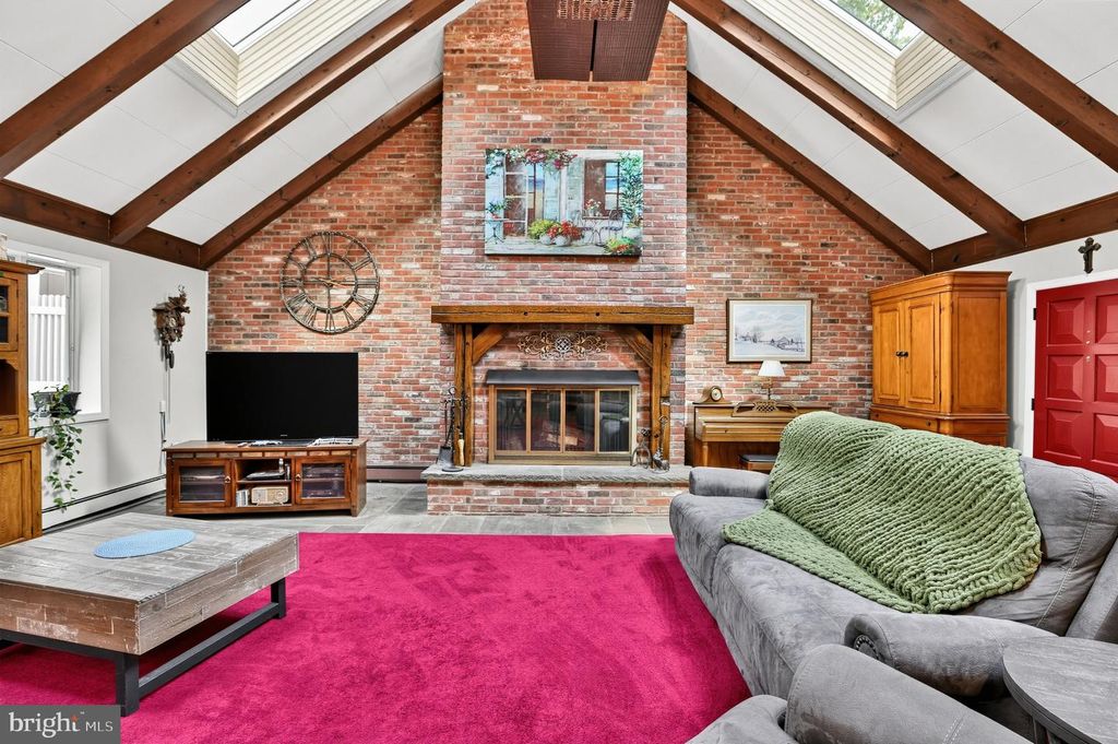 39 LOWER MORRISVILLE, FALLSINGTON, PA 19054 — photo 2