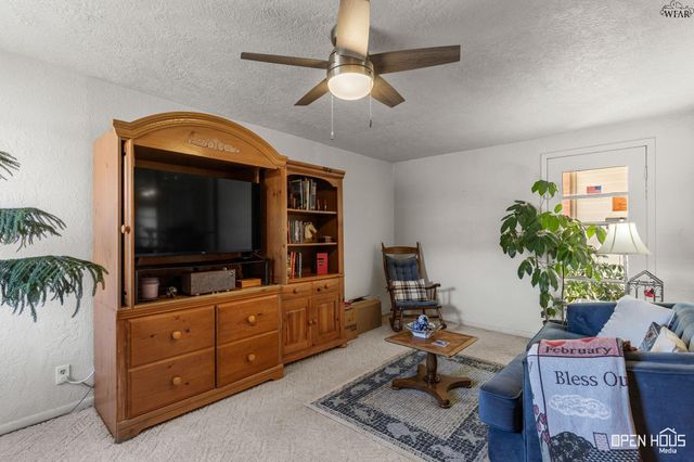 4804 HOLLANDALE AVENUE, Wichita County, TX 76302