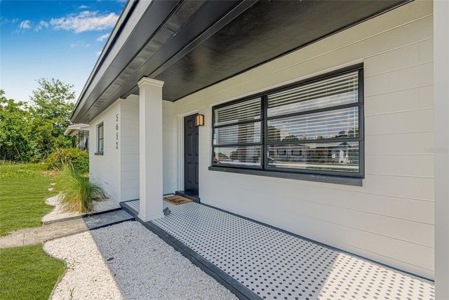 5652 4TH AVENUE N, St Petersburg, FL 33710