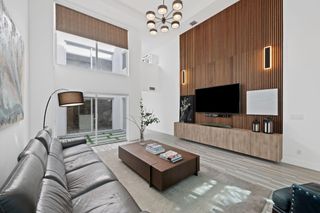 910 NE 16th Terrace 2, Fort Lauderdale, FL 33304