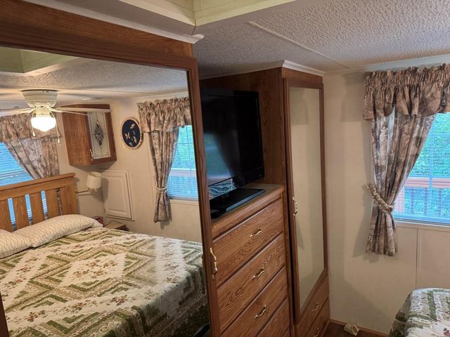 306 Westview Drive, Edgerton, WI 53534