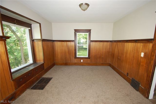 360 W Delason Avenue, Youngstown, OH 44511
