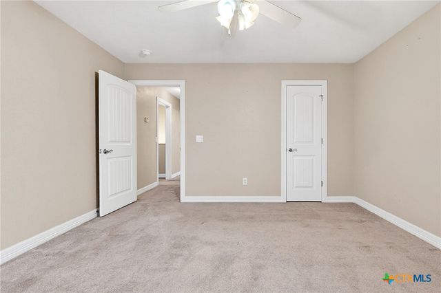 6000 Whispering Forest Circle, Killeen, TX 76543