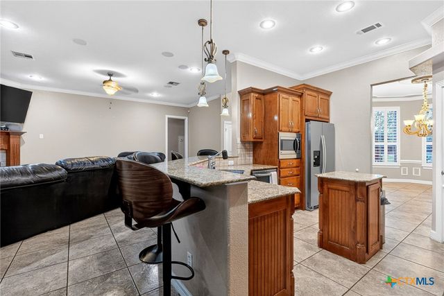 6000 Whispering Forest Circle, Killeen, TX 76543