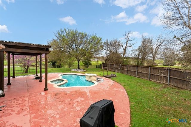 6000 Whispering Forest Circle, Killeen, TX 76543